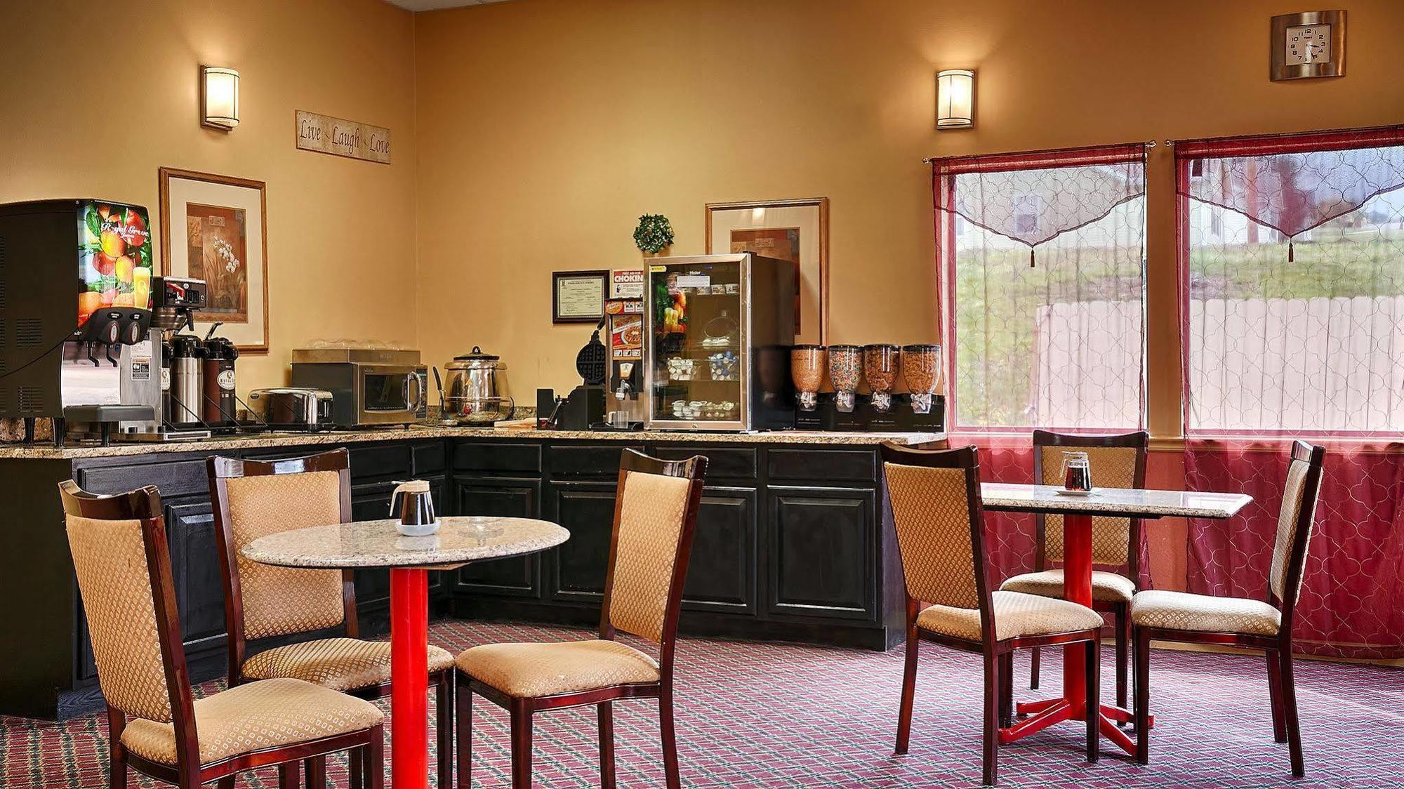 Hotel Econo & 2*